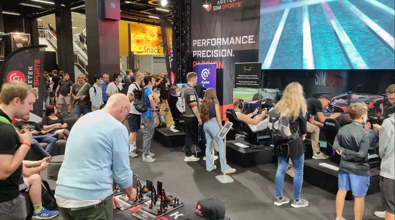 asetek gamescom