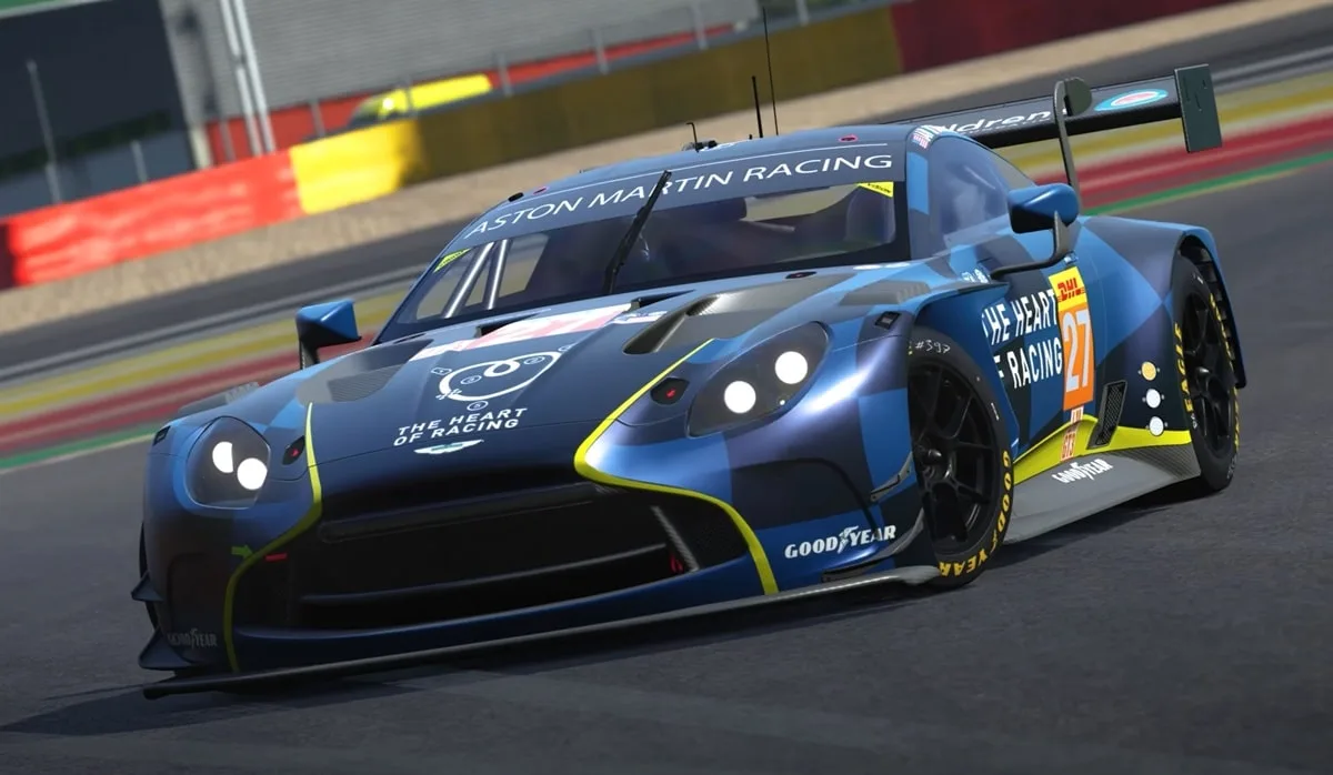 le mans ultimate aston vantage amr lmgt3